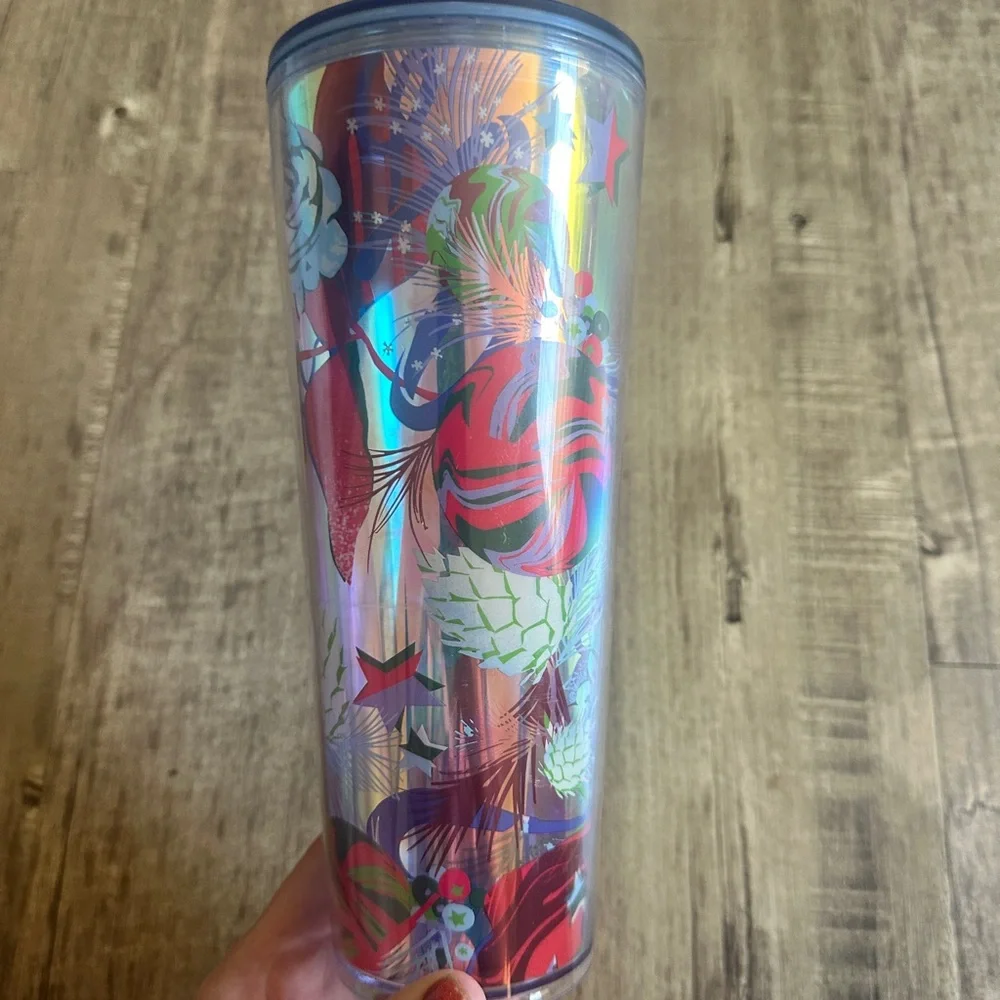 Starbucks 32oz tumblers lot of two, yellow floral and holiday floral. Perfect - Picture 8 of 10